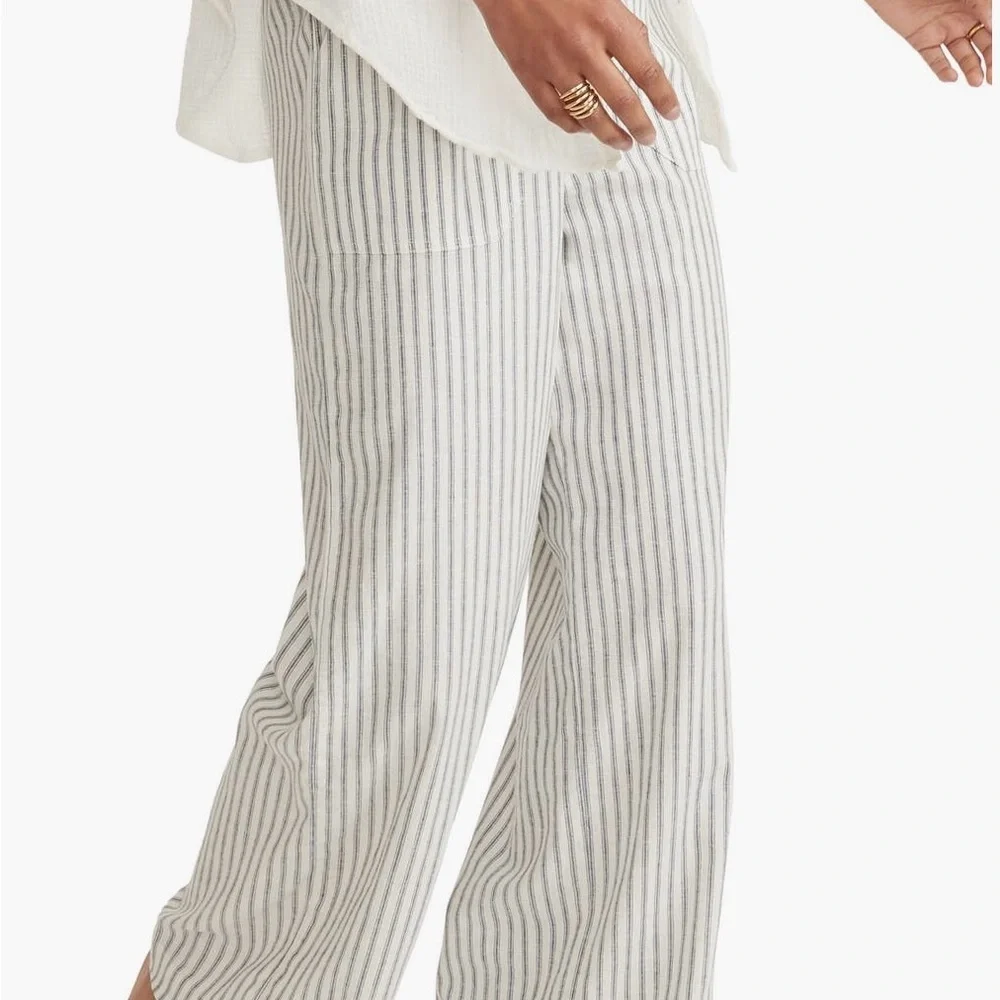 Marine Layer White and Navy Wide Leg Pants - Picture 6 of 9